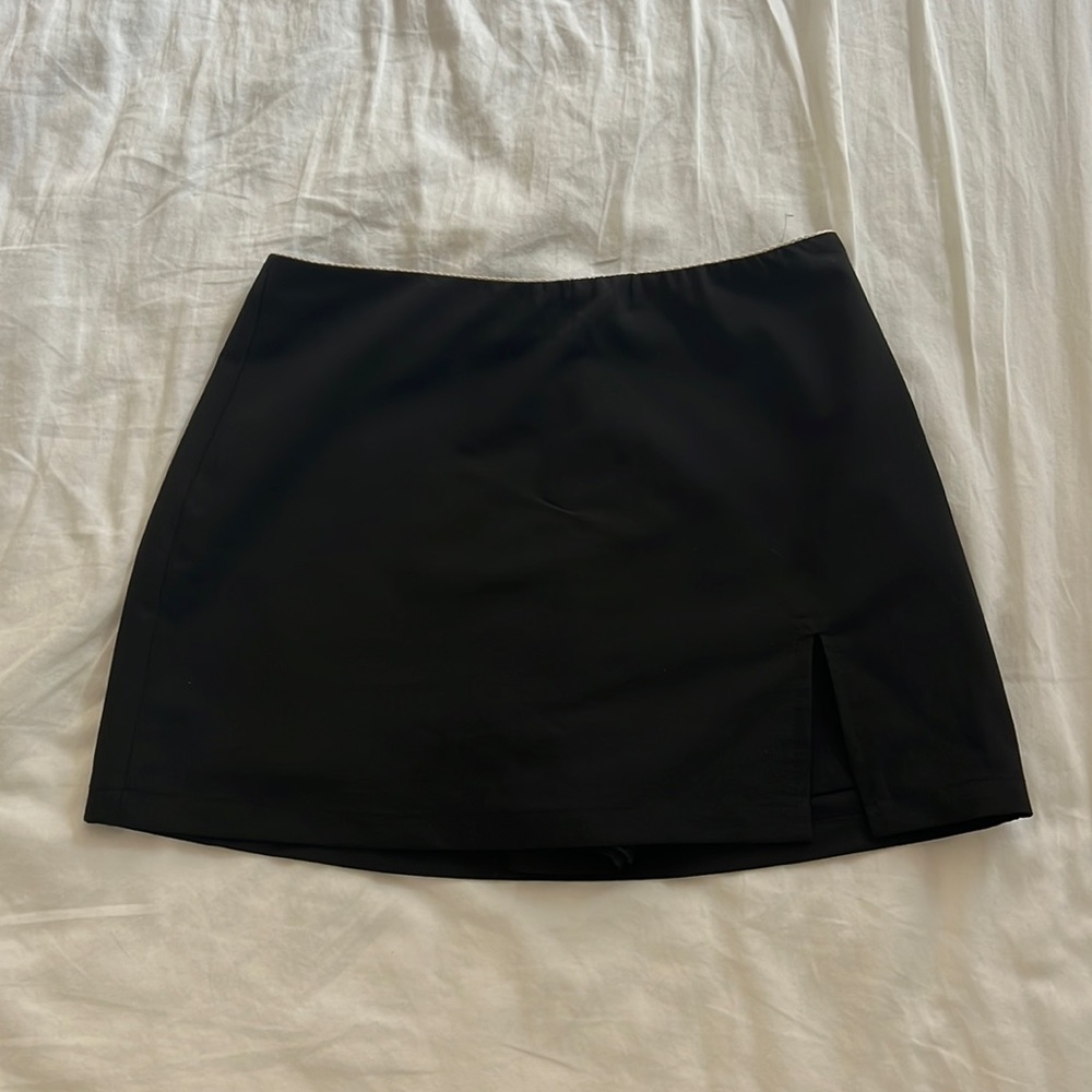 NWT ANIMARI BLACK MINI SKIRT